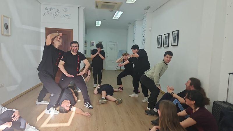Improvisación en círculo