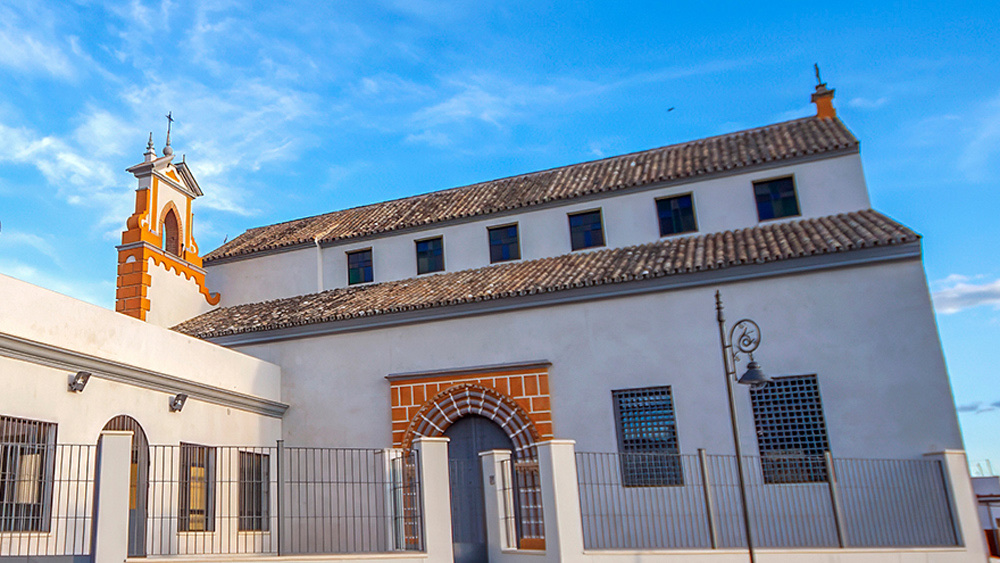 El centro, en el arrabal del Castillo